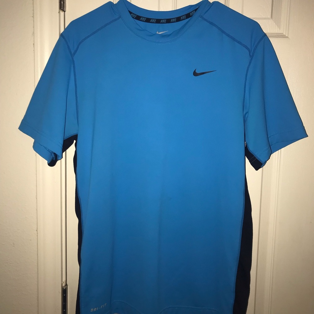 Nike Dri Fit T-Shirt